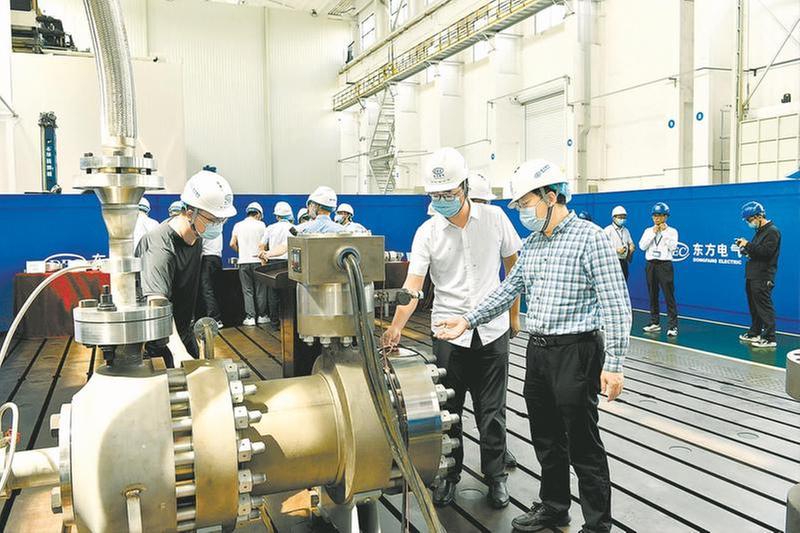 打破国外长期垄断 东方电机高压化工屏蔽泵通过专家鉴定