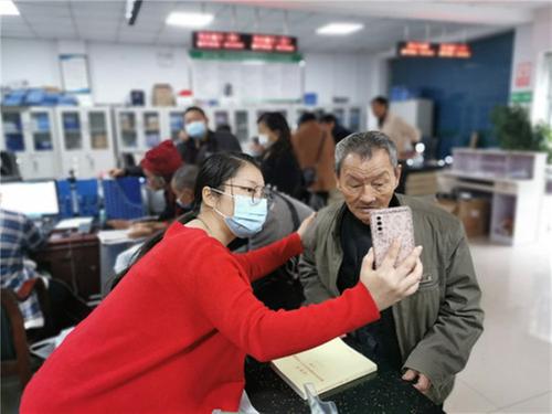 武胜县：发扬“温暖人社”精神 讲好“温暖人社”故事