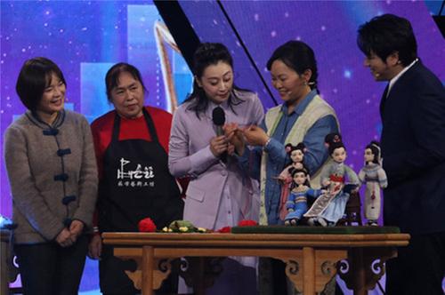 骄傲！青神县冯燕霞家庭上榜“全国五好家庭”