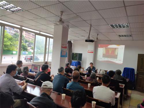 内江市市中区科协党支部开展“送党课进社区”主题党日活动