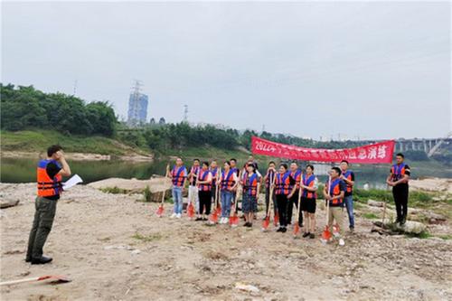 广安区中桥街道：练为战开展防汛抢险应急演练