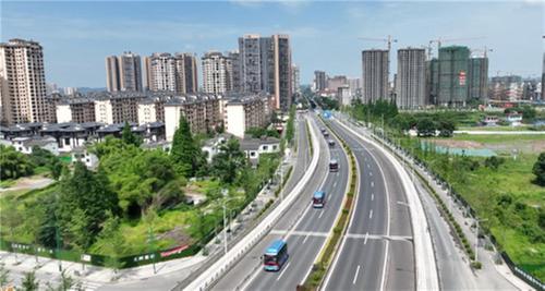 青神县：小小公交卡刷出城乡发展大变化