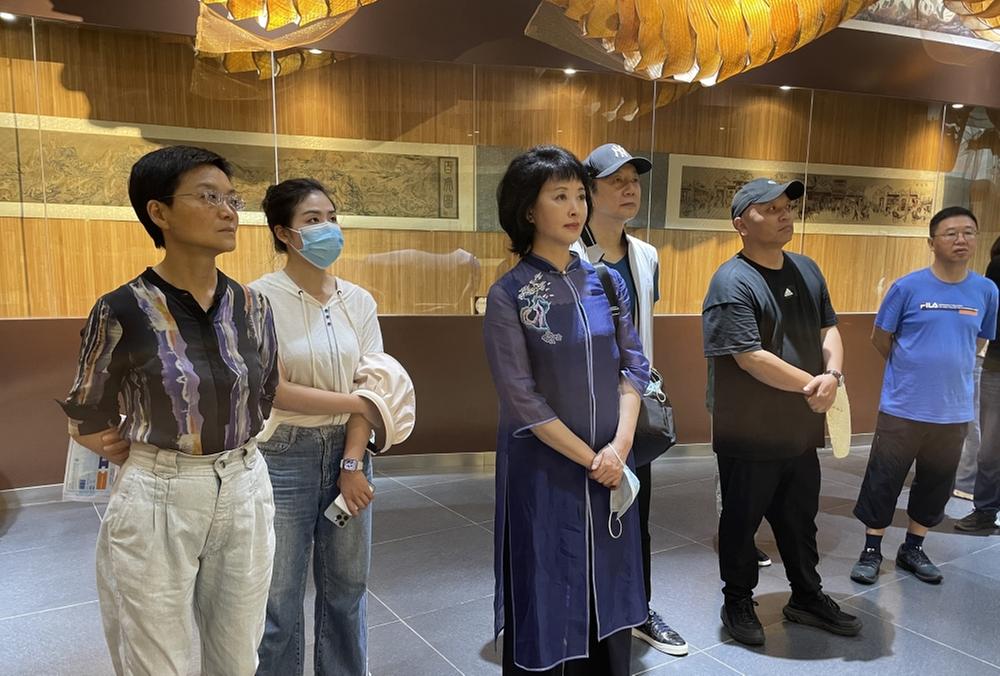 “我眼中的新时代”主题采风创作活动组走进青神县