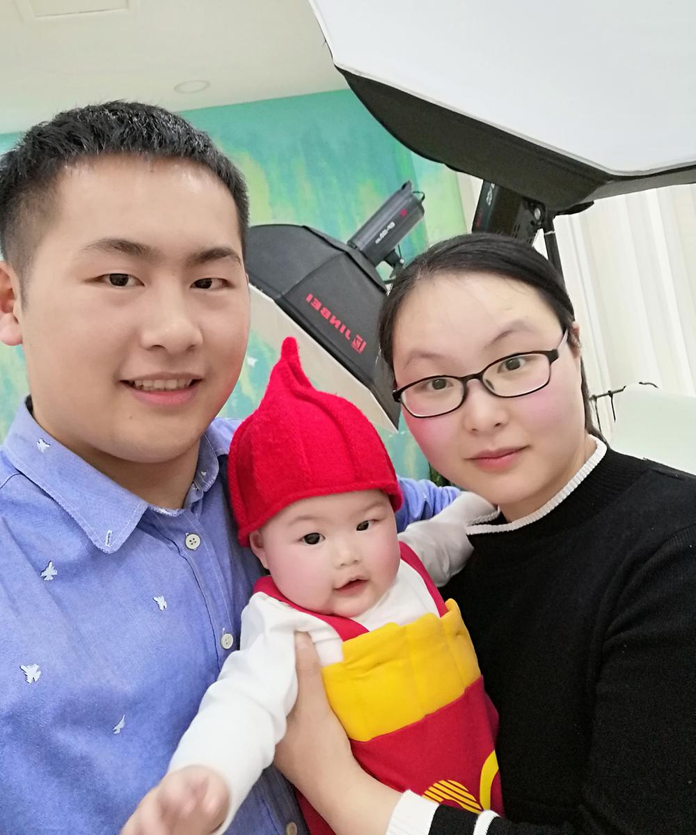 爱你伟岸的身躯 也爱你身披的甲衣