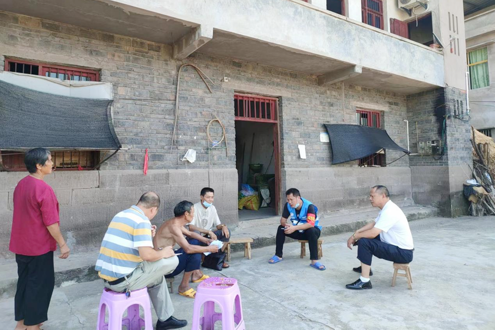 真静乡：“小网格”助力防范养老诈骗“大宣传”