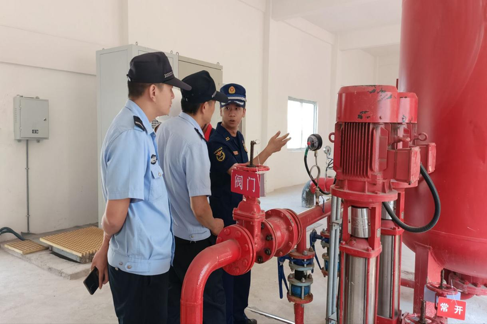 新桥街道开展危化企业安全生产大检查