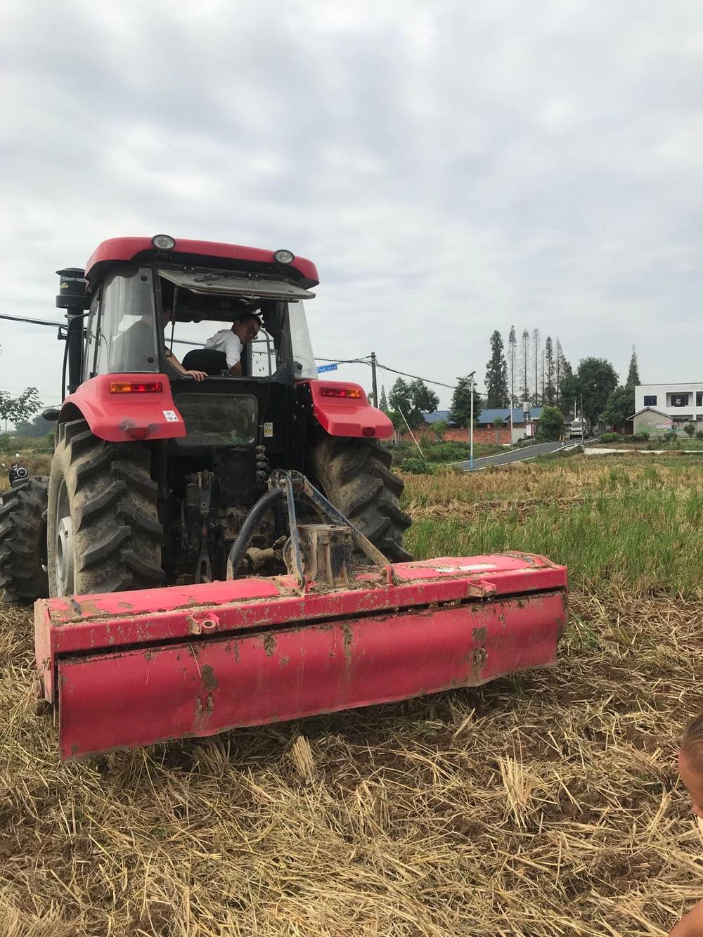 立志家乡创业  田野放飞梦想