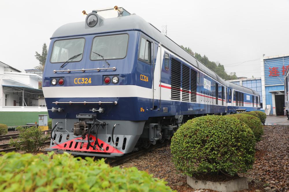 “资阳造”了不起！我国机车第四次出口加蓬