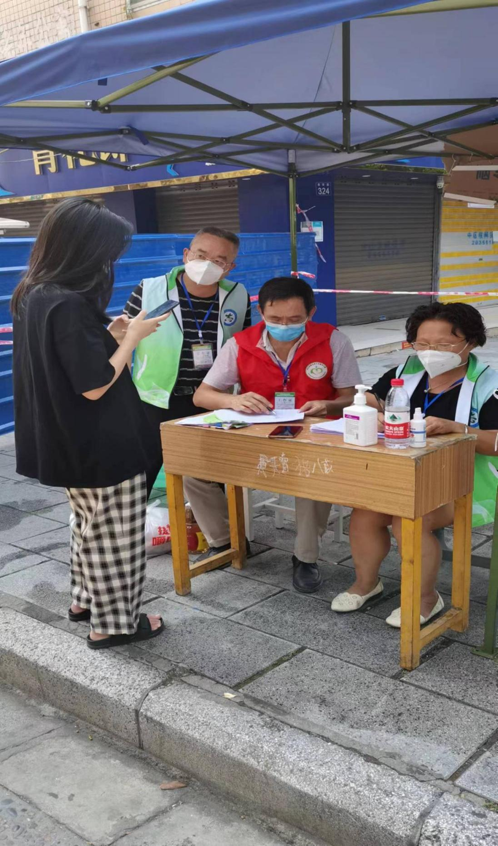 内江市心理科技工作者同心抗“疫”争做“阳光使者”