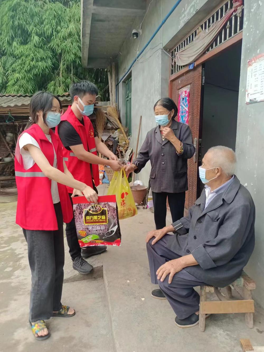 问需纾困 关心关爱