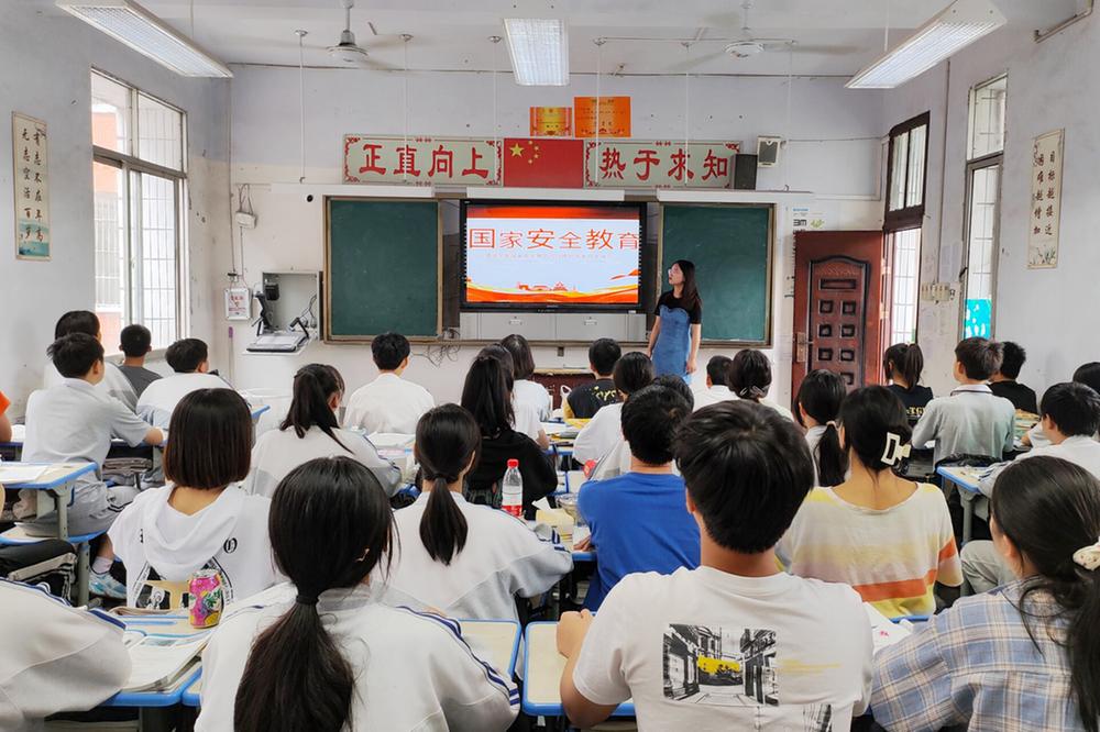 代市实验学校扎实开展国防教育主题教育活动