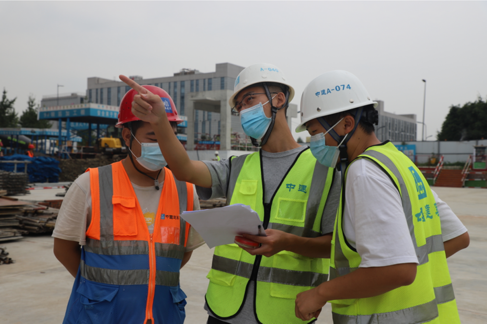 中建三局成都芯谷项目按下复工“快进键” 大干快上赶工期