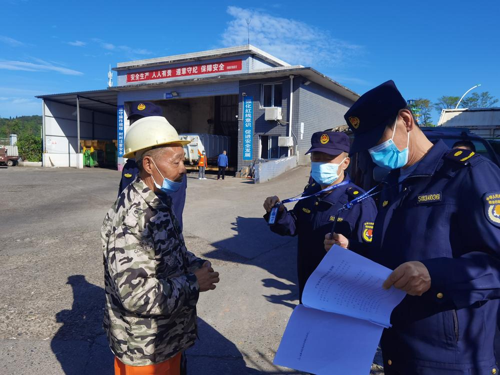 岳池县综合行政执法局：全力以赴助推创文复查工作