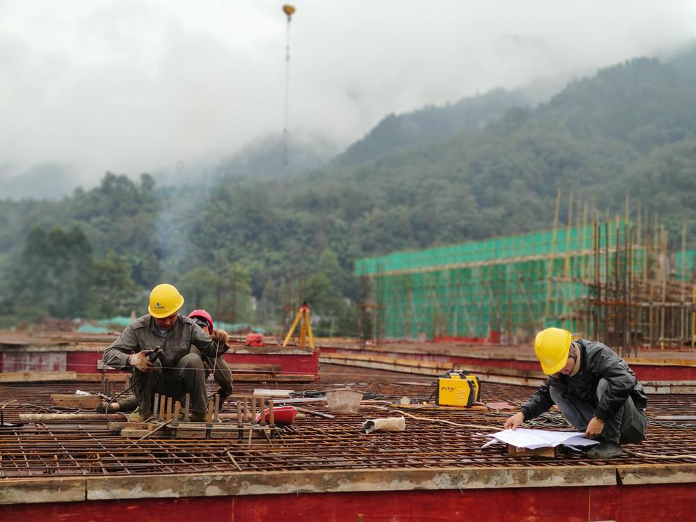 洪雅县：扎实推进“快进漫游” 大力提升旅游品质