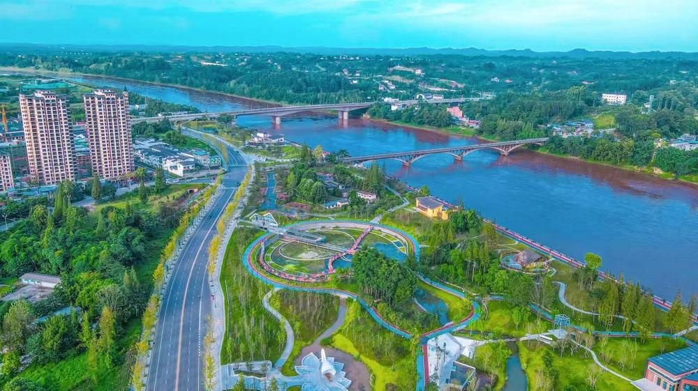 青神县：提升城市品质 擦亮城市名片