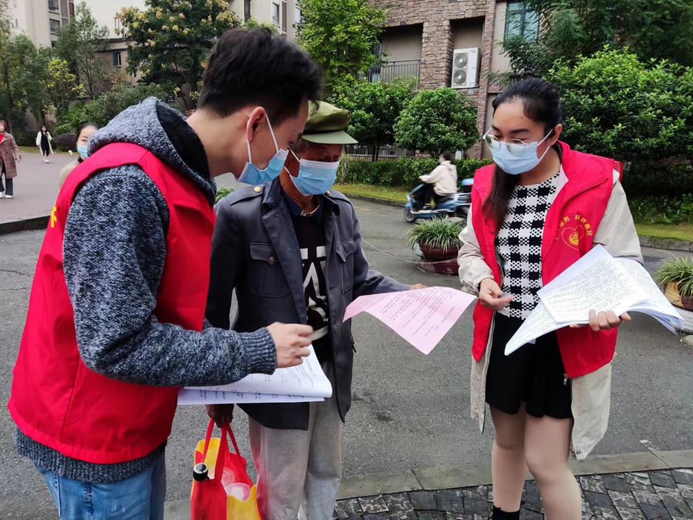 蓬安县科协开展“全国文明城市”宣传活动