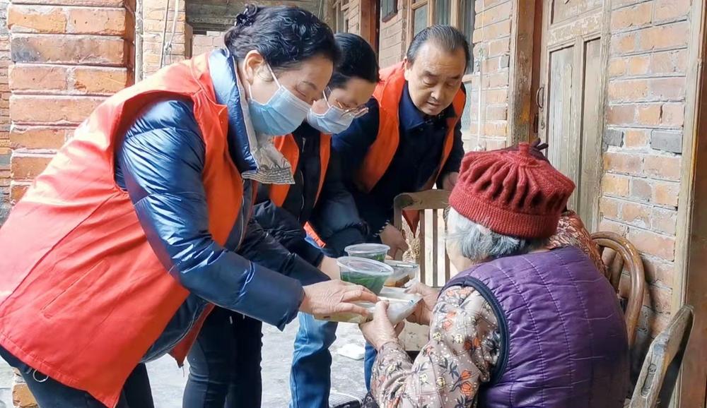 青神县花园社区成功创建“2022年全国示范性老年友好型社区”