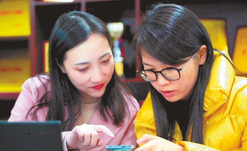 李玲娜：新时代教学路上的创新人