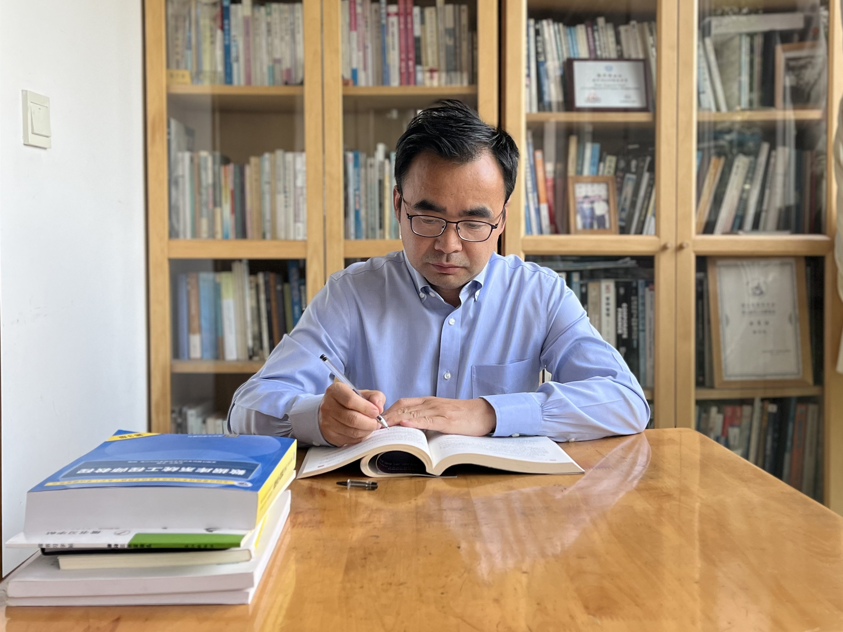 “科技之花”盛放眉州 “创新之刃”沃野千里