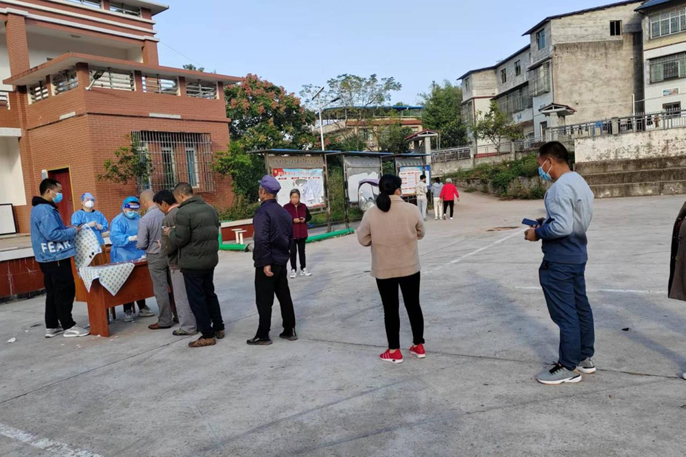 兴隆镇：一线监督助推全员核酸检测工作有序开展