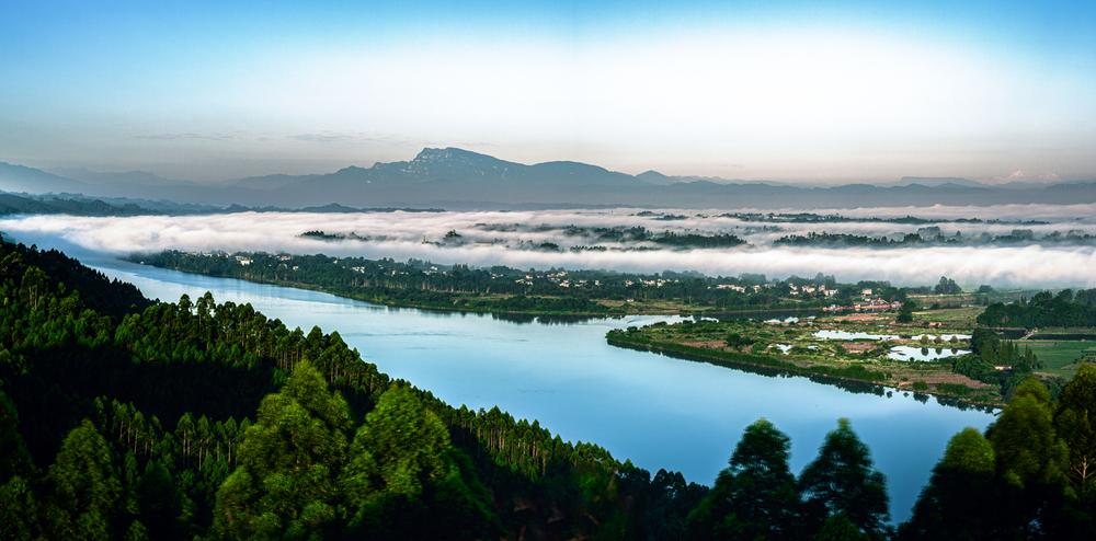 青山竹语 碧水为歌