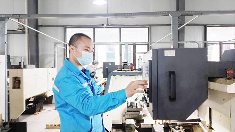 机械能手同台竞技