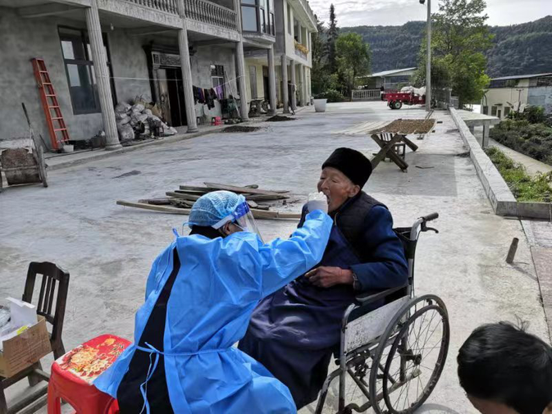 兴马镇让防疫有爱有温度