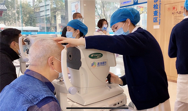 普瑞眼科“3A精准定制”，助推屈光性白内障手术高质量发展