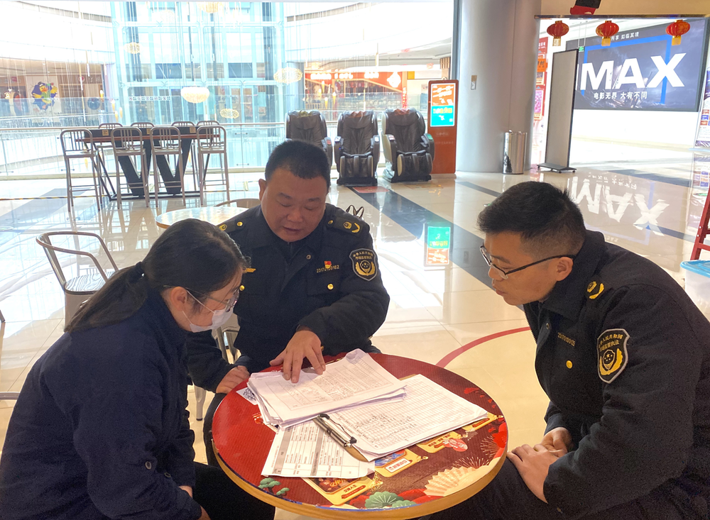 眉山市东坡区市监局打击强制消费