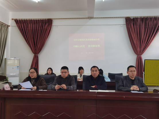 恩阳区花丛镇镇庙小学开展主题活动庆“三八”