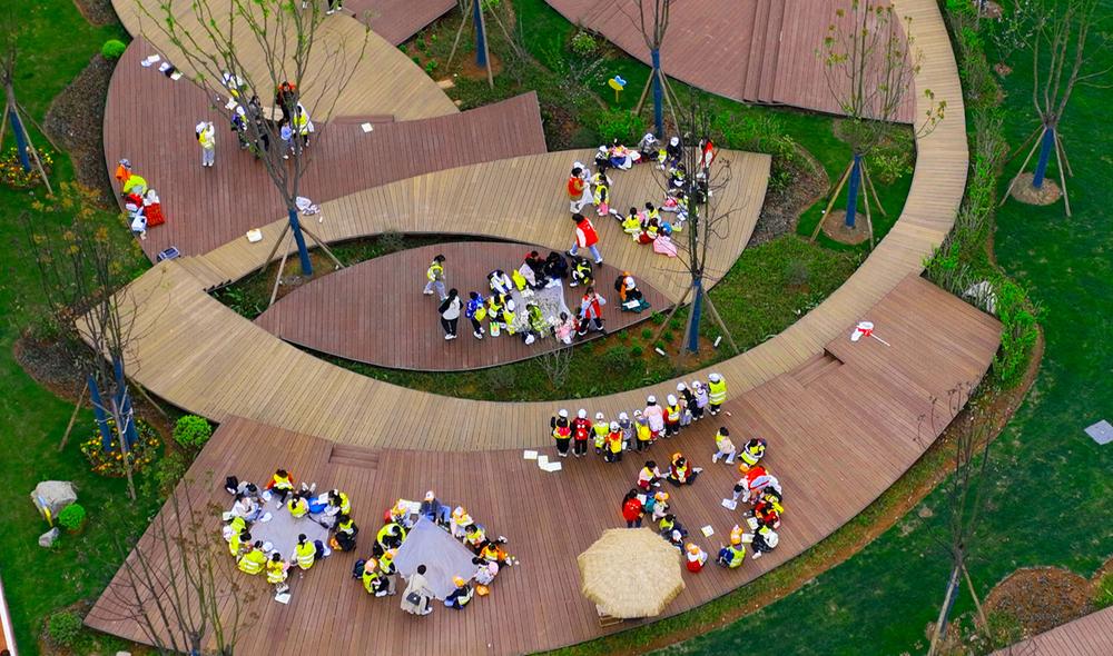 东兴区：网红打卡地 文旅新地标