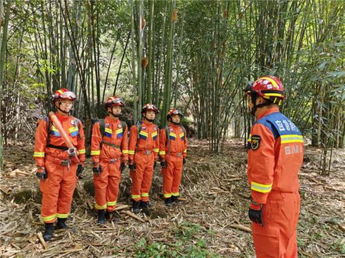 青神县倡导文明祭祀新风尚