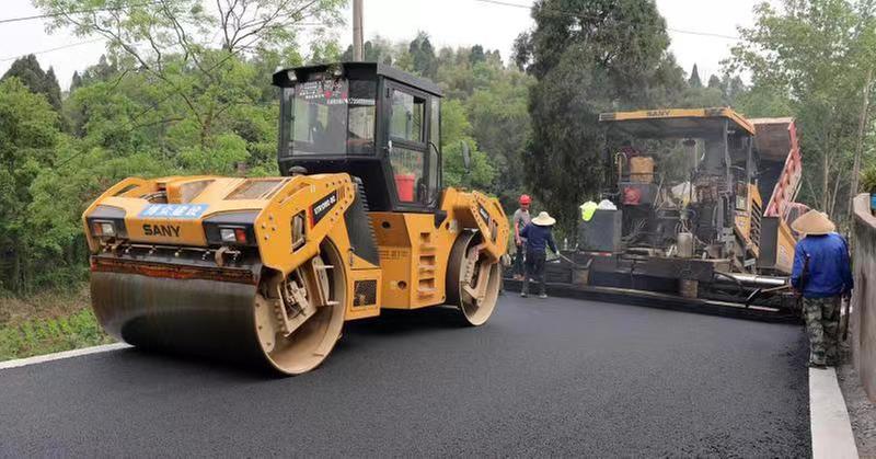 丹棱县行政村即将全部通双车道