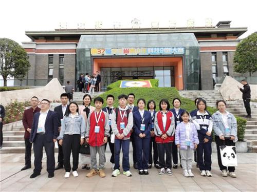 资阳市在第37届四川省青少年科技创新大赛上再创佳绩