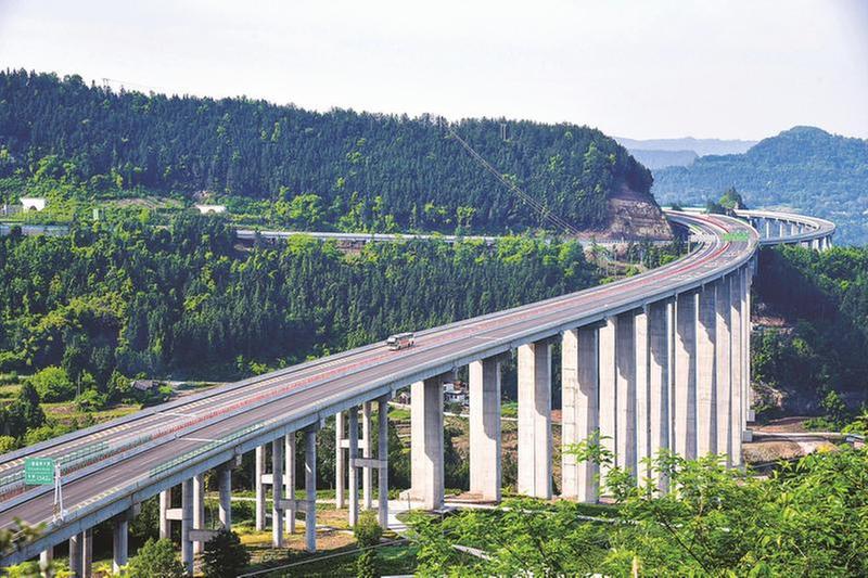 外联内畅 跑出发展“加速度”