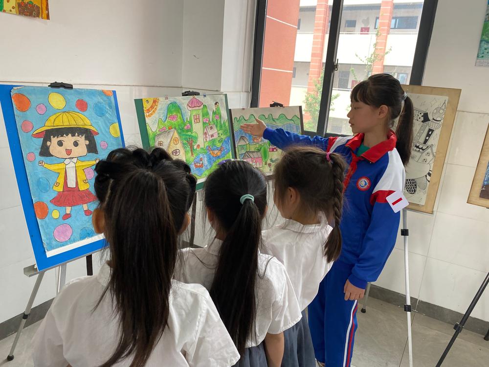 眉山天府新区青龙幼儿园组织幼儿参观小学