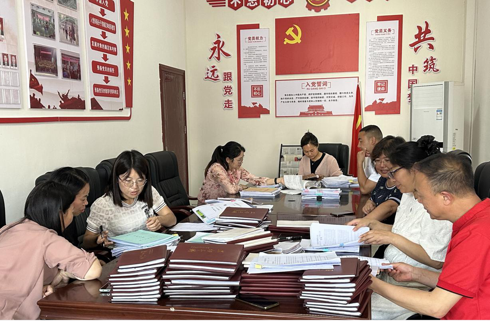 长赤镇桥梁小学开展评比活动推动课堂教学提质增效