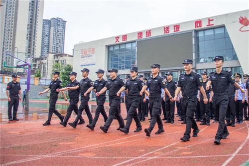 内江市市中区开展紧急拉练演习