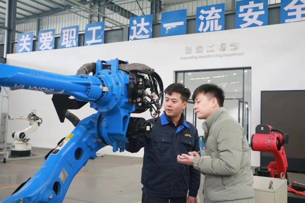 青神县掀起“三学三比”热潮 凝聚推进现代化青神建设强大合力