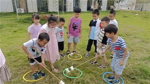 青神县：“警娃”托管班解决民警后顾之忧