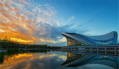 挥别激情，迎接未来！奥洁消毒机器人智护大运盛会