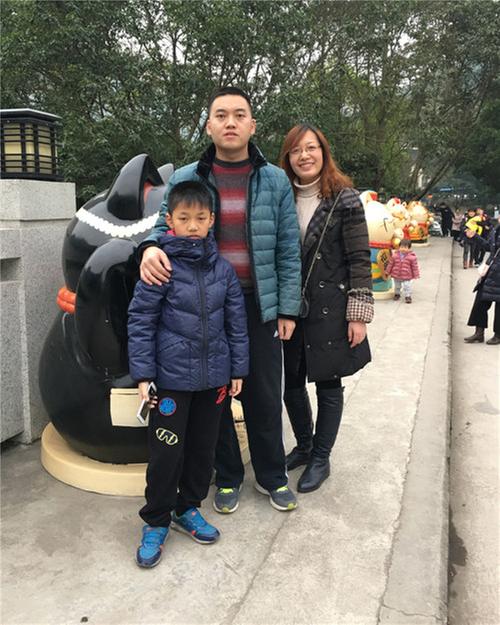 “最美警嫂”姚小花：绽放在人民警察背后最美的“花”