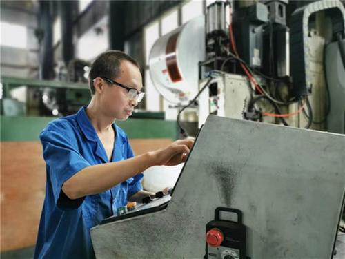 青神县：培育壮大“专精特新”中小企业 促进县域经济高质量发展