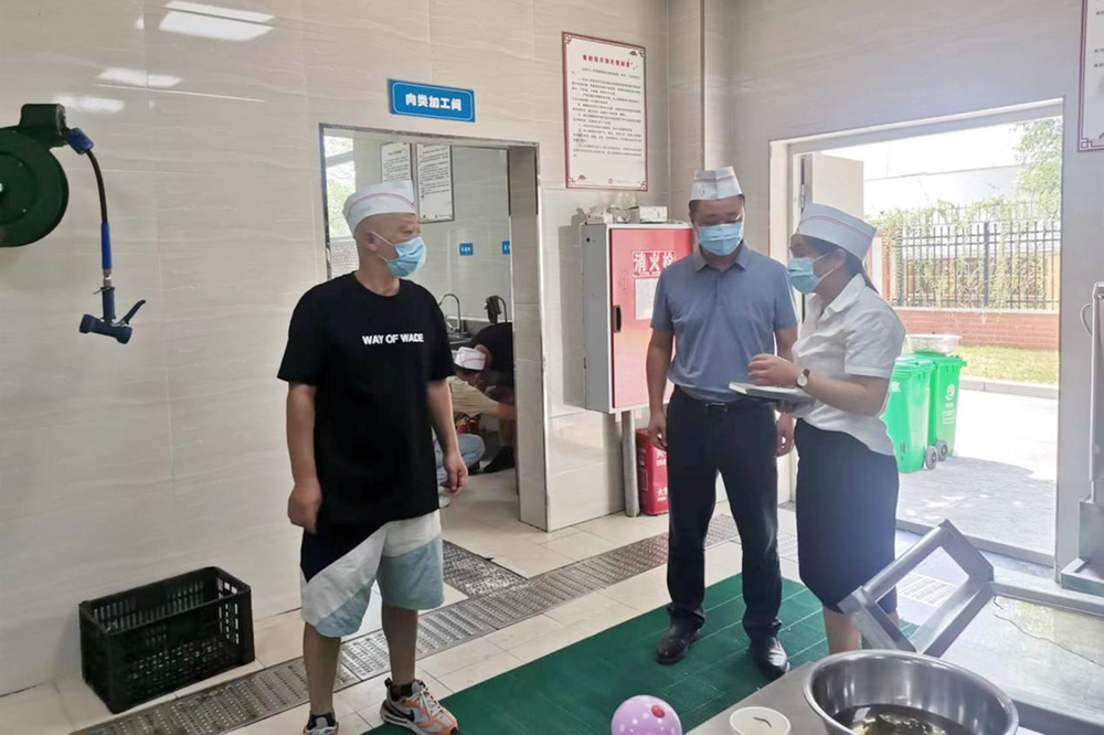 广安经开区奎阁街道开展校园安全大检查  筑牢安全防线