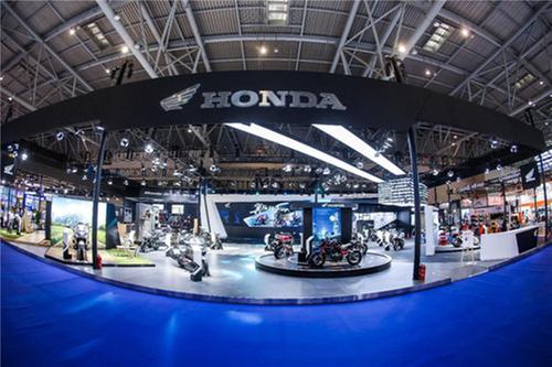 本田摩托车携众多明星车型闪耀2023重庆摩展
