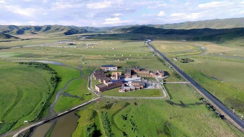 向站在世界屋脊上的科学家们致敬