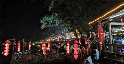 接待游客超37万  收入超2.4亿元