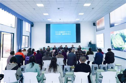 夹江县加强农村实用技术培训