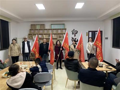 青神县：做优志愿服务  切实为民办事