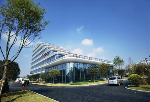 青神县：打造发展“新引擎” 推进新型工业化